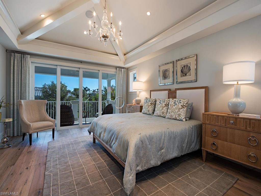 OLDE NAPLES - Residential