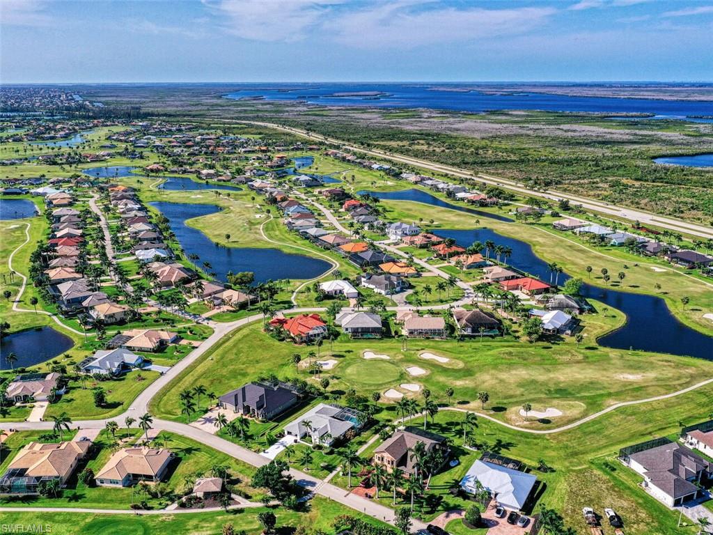 ROYAL TEE COUNTRY CLUB ESTATES - Residential