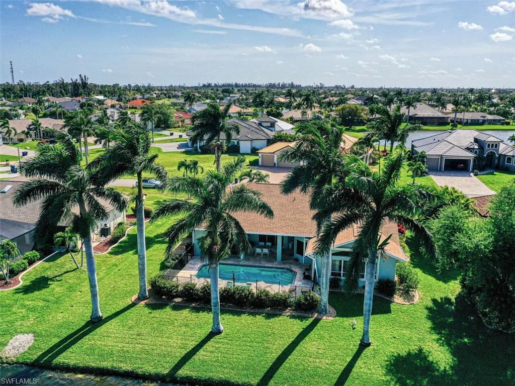 ROYAL TEE COUNTRY CLUB ESTATES - Residential