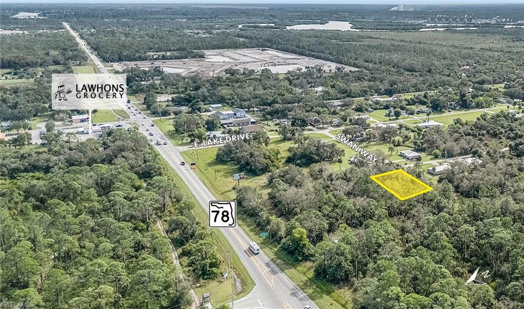 NORTH FORT MYERS - Land