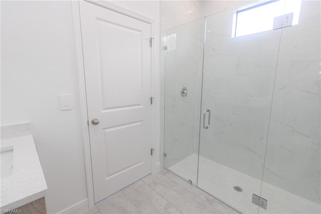 PORT LABELLE - Residential Lease