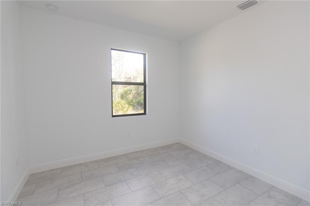 PORT LABELLE - Residential Lease