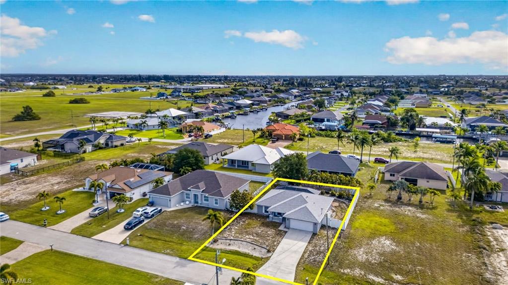 CAPE CORAL - Residential