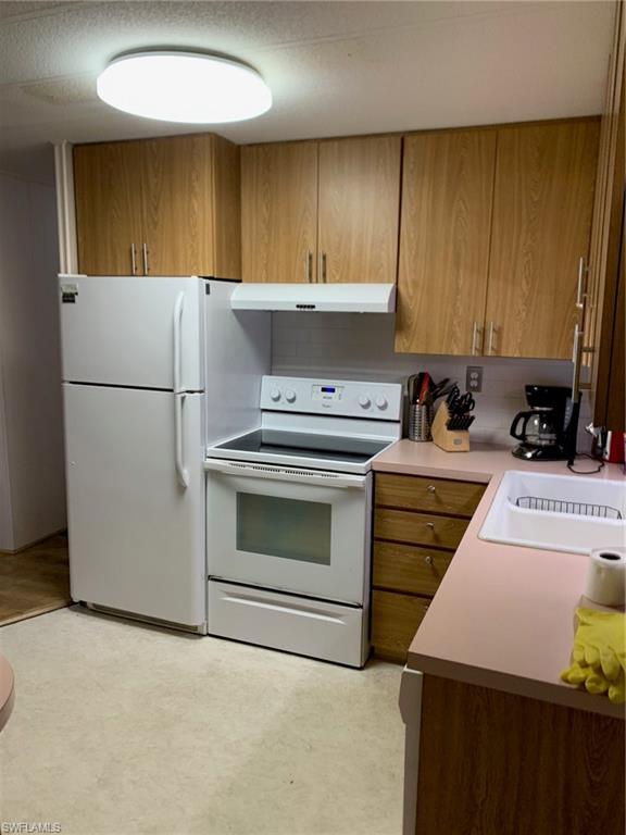 IMPERIAL HARBOR - Residential