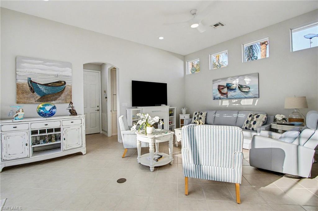 COSTA DEL SOL - Residential Lease