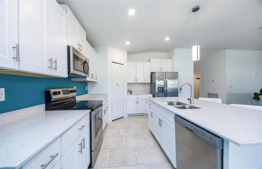 CRANE LANDING - Residential Lease