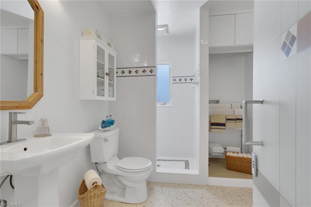 GULF HARBOR - Residential