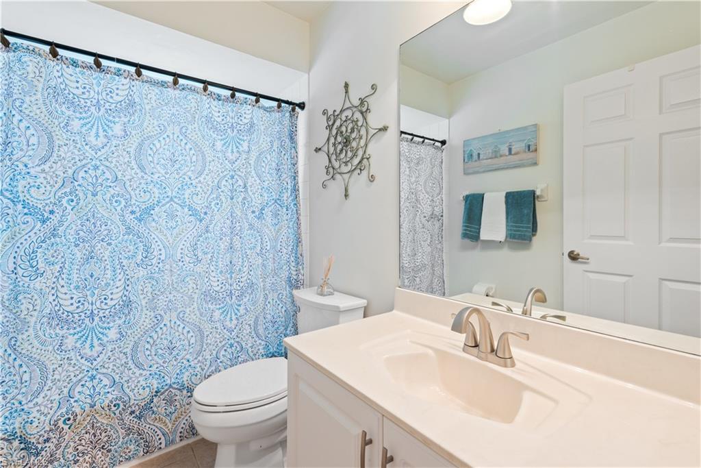 MARCO BEACH - Residential