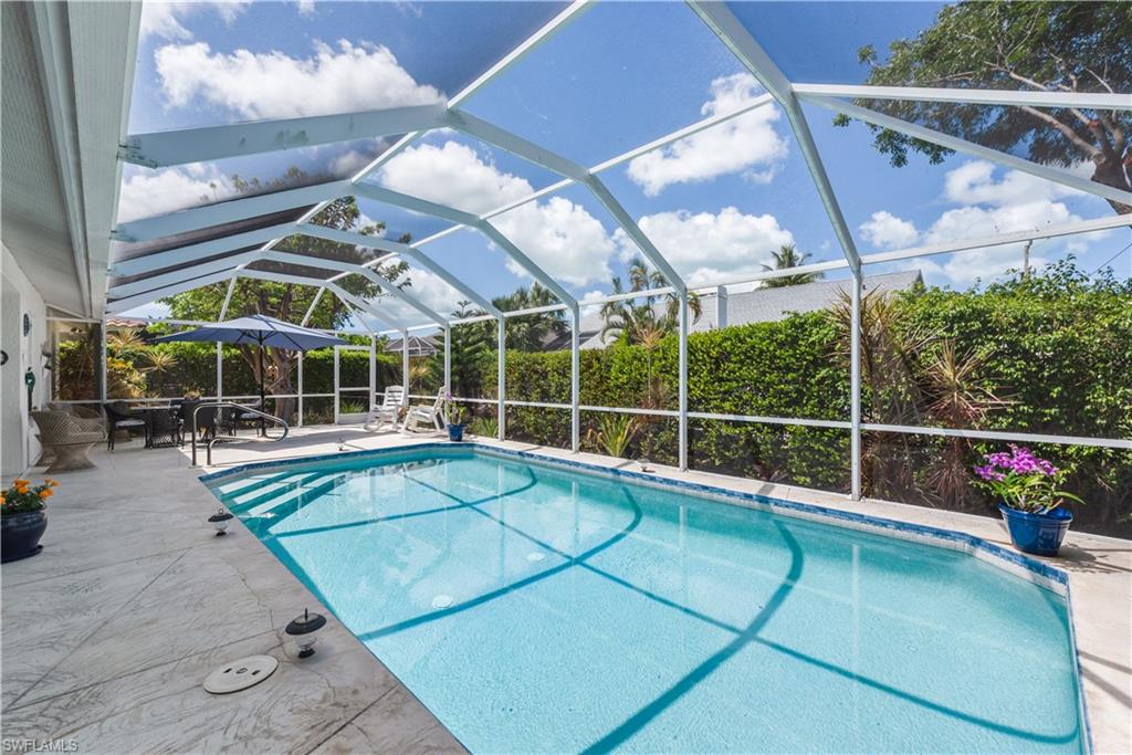 MARCO BEACH - Residential