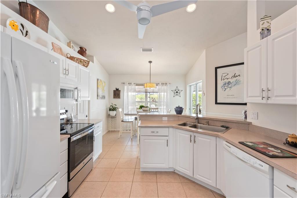 MARCO BEACH - Residential