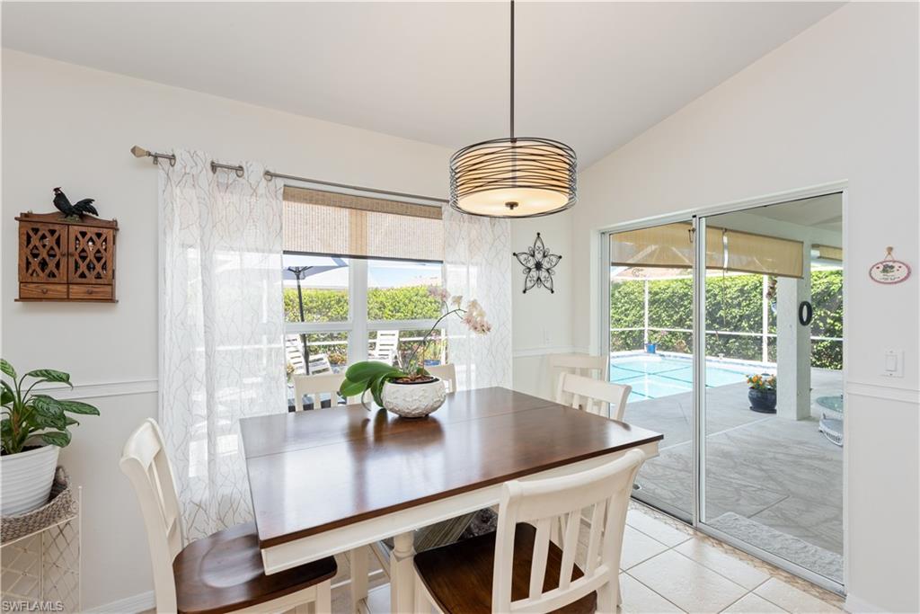 MARCO BEACH - Residential