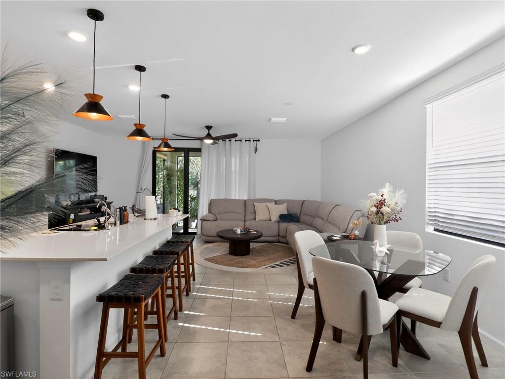 CORAL LAKES - Residential