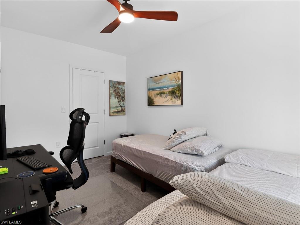 CORAL LAKES - Residential