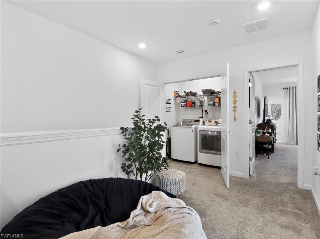 CORAL LAKES - Residential