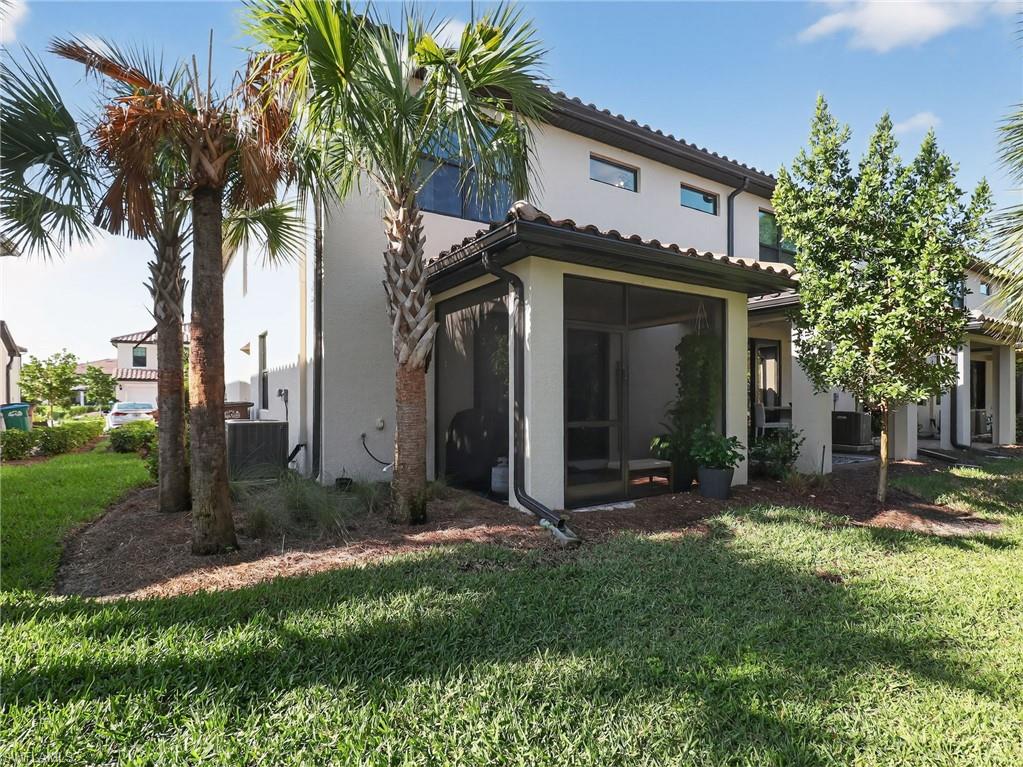 CORAL LAKES - Residential