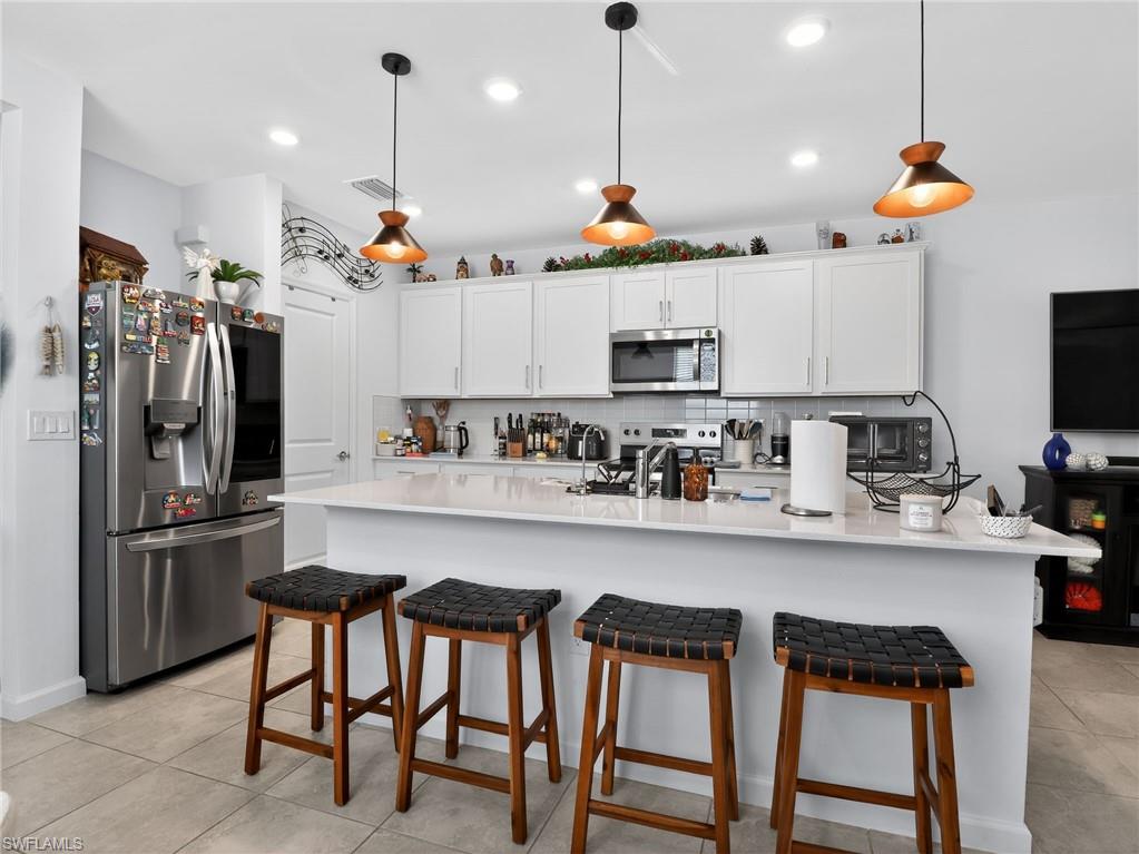 CORAL LAKES - Residential