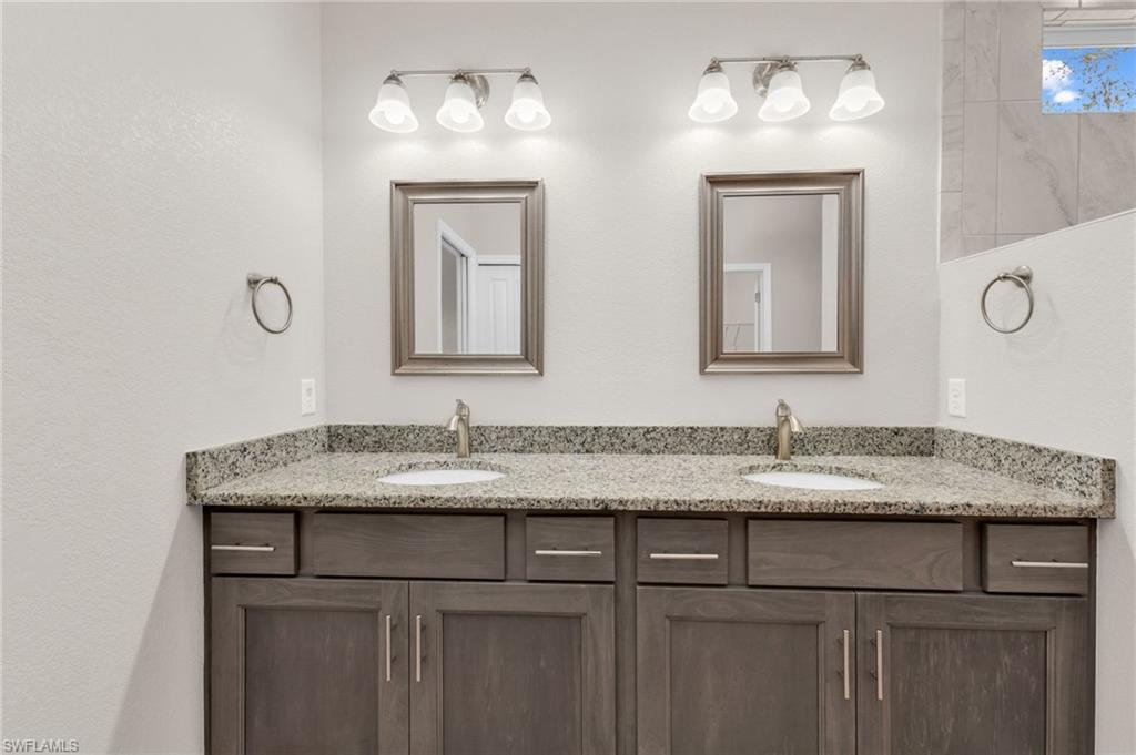 PORT CHARLOTTE - Residential