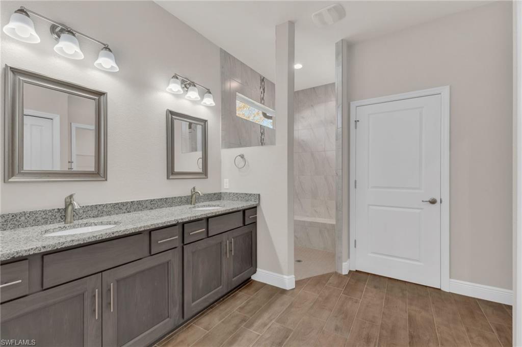 PORT CHARLOTTE - Residential