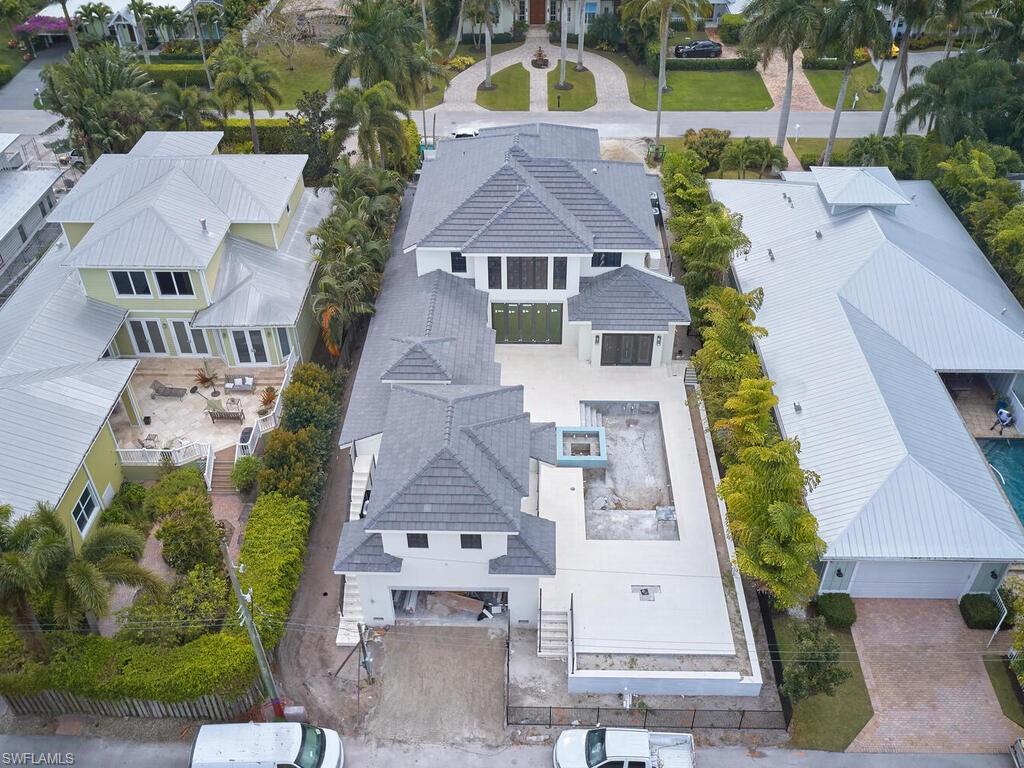 OLDE NAPLES - Residential