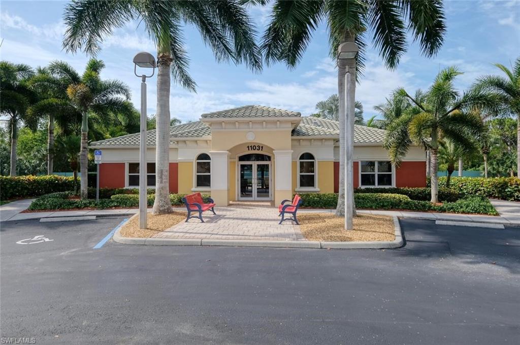 GULF REFLECTIONS - Residential