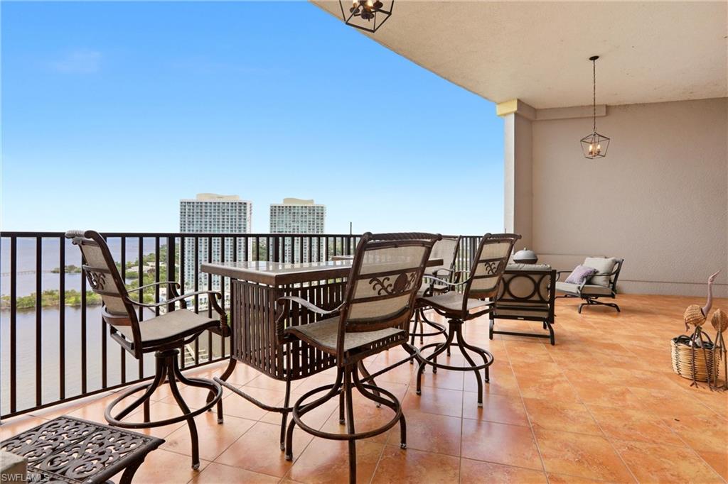 BEAU RIVAGE - Residential