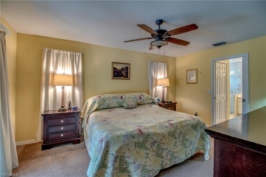 ROYAL WOOD - Residential