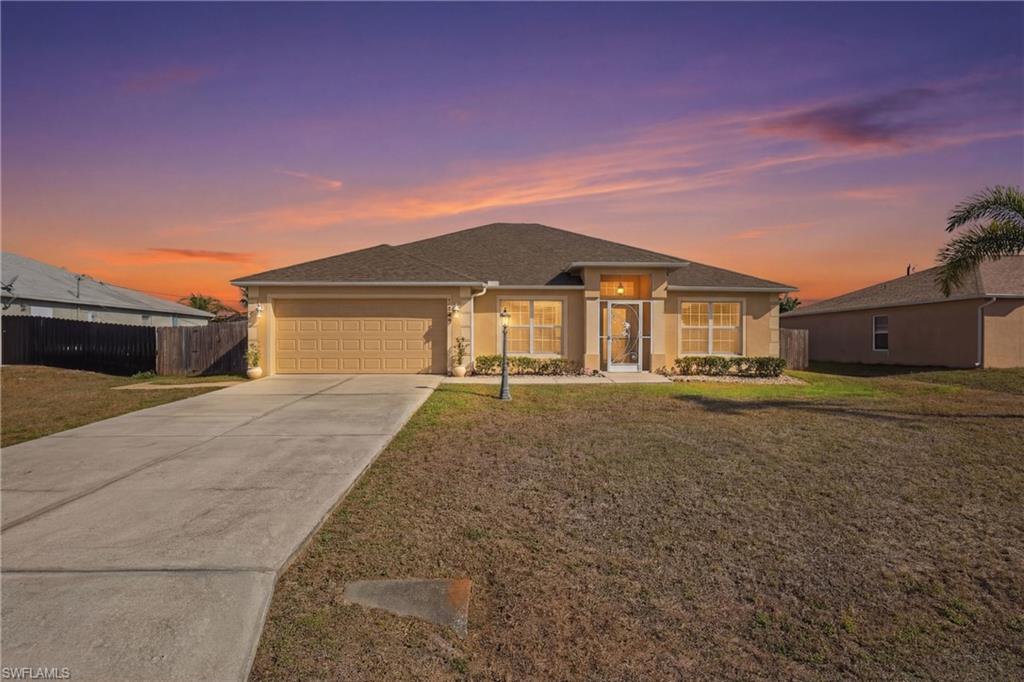CAPE CORAL - Residential