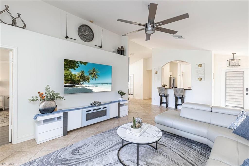 1630 Triangle Palm TER