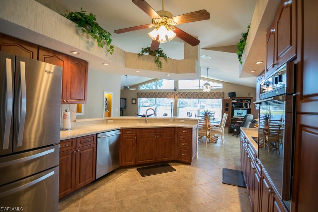 MAHOGANY RUN - Residential