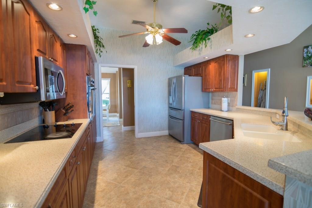 MAHOGANY RUN - Residential