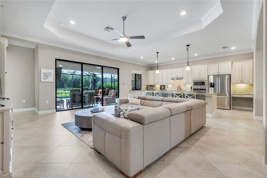 Photo of 12832 Kinross LN, NAPLES, FL 34120 (MLS # 226013429)