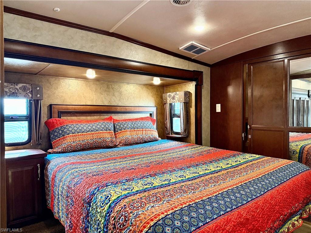 IMPERIAL WILDERNESS - Land