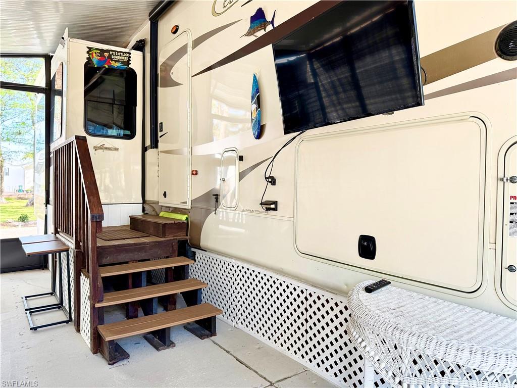 IMPERIAL WILDERNESS - Land