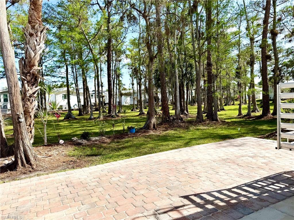 IMPERIAL WILDERNESS - Land