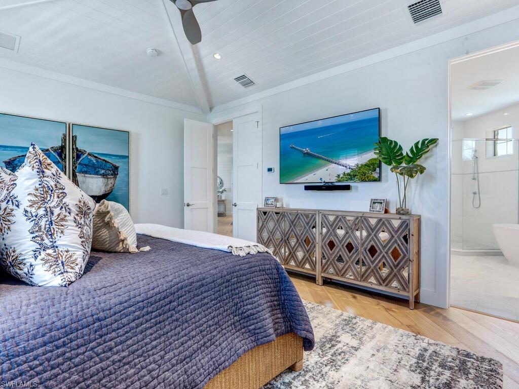 SANIBEL ISLES - Residential