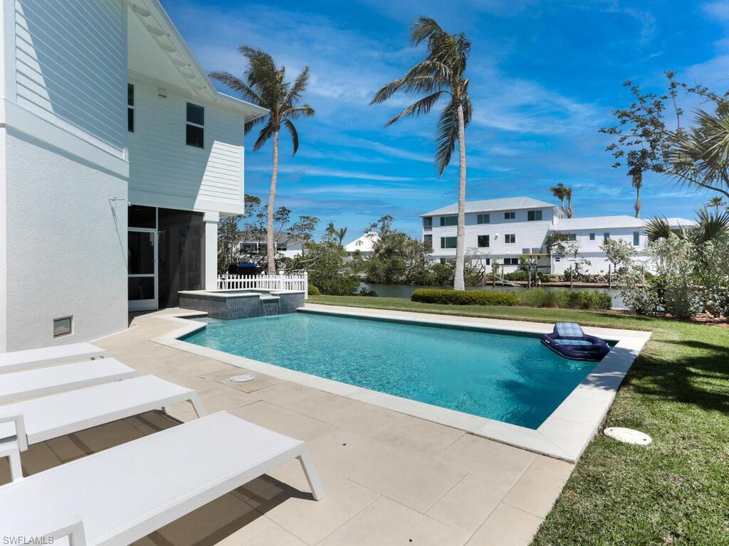 SANIBEL ISLES - Residential