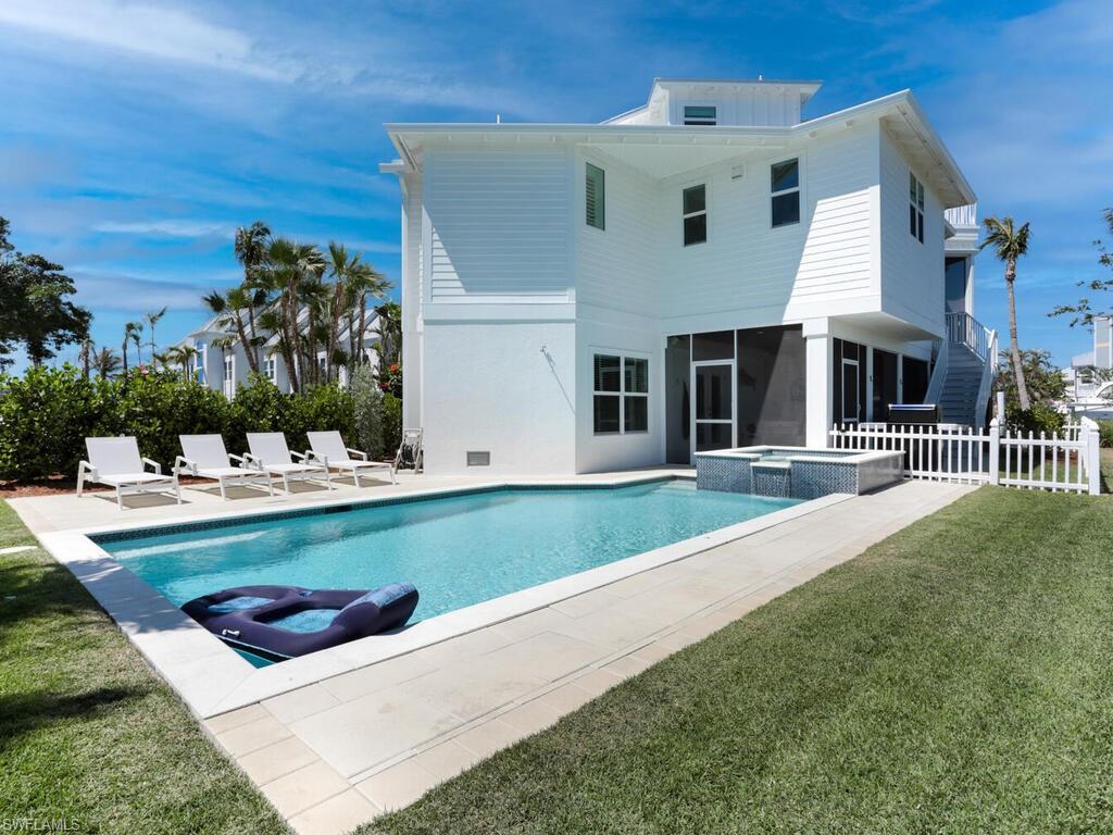 SANIBEL ISLES - Residential