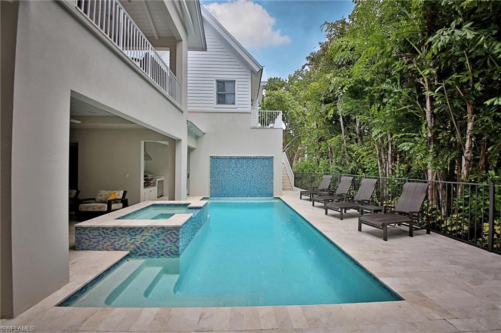 OLDE NAPLES - Residential