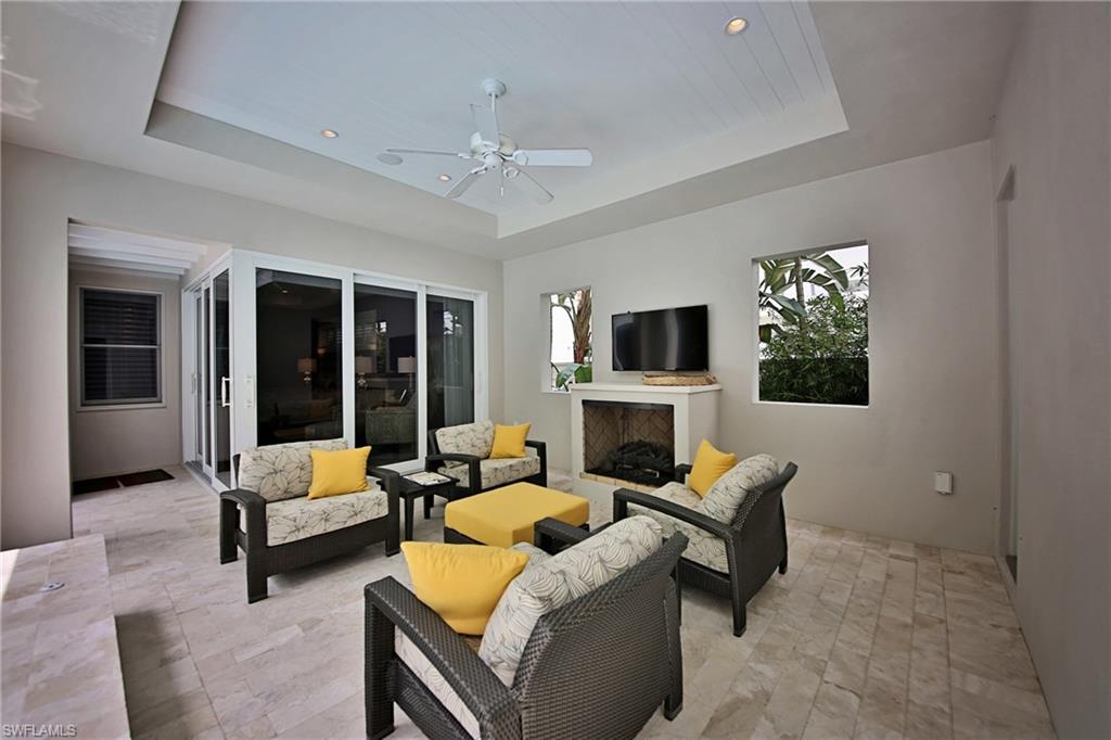 OLDE NAPLES - Residential