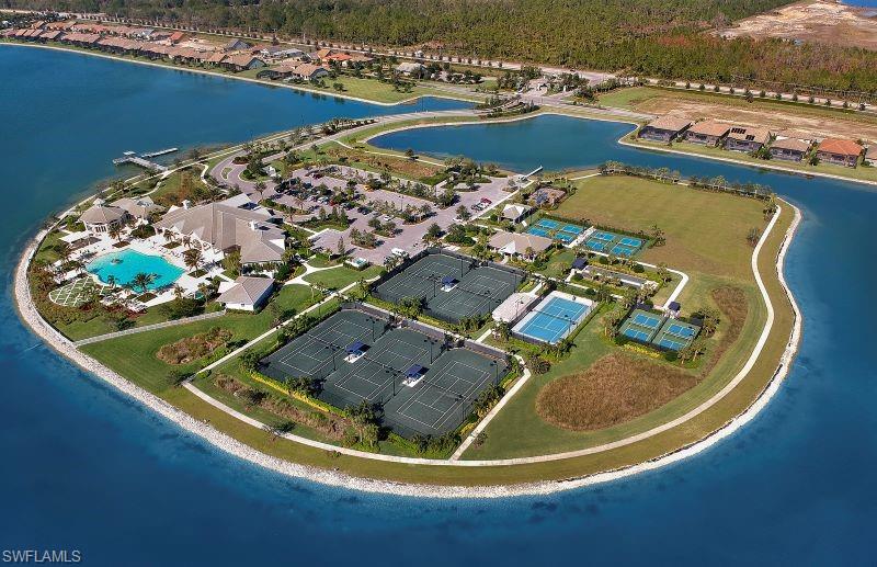 CORKSCREW SHORES - Residential