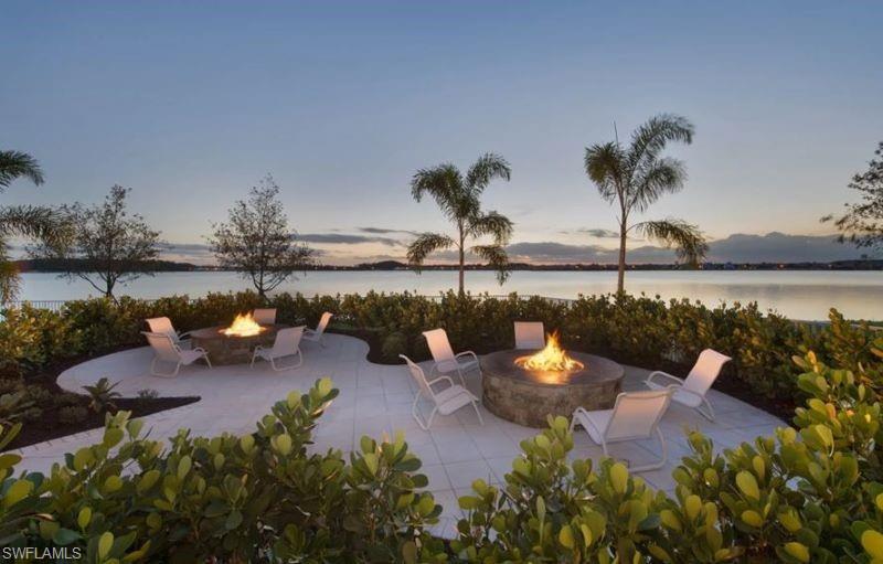 CORKSCREW SHORES - Residential