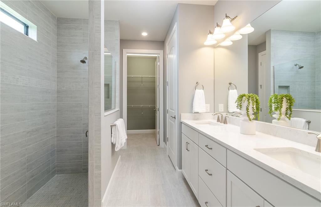 CORKSCREW SHORES - Residential