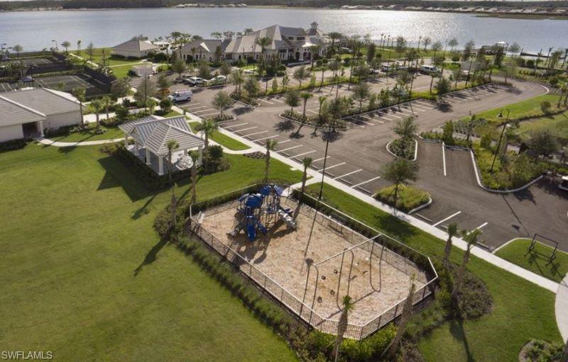 CORKSCREW SHORES - Residential