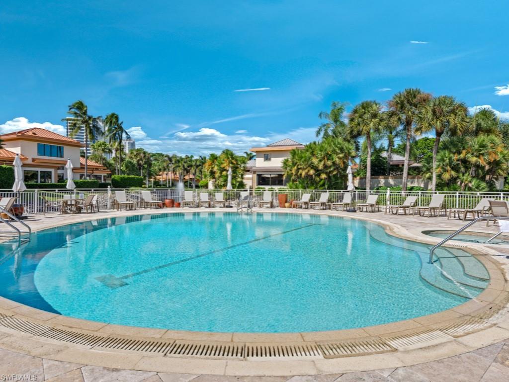 INTERLACHEN - Residential