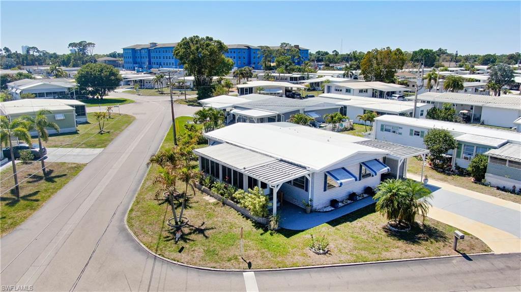 CARRIAGE VILLAGE - Residential