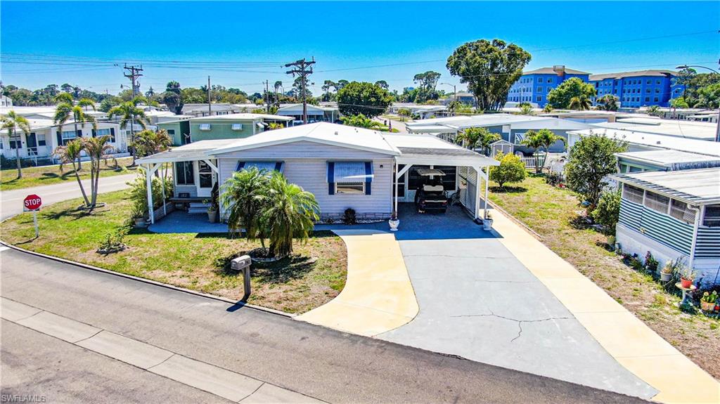 CARRIAGE VILLAGE - Residential