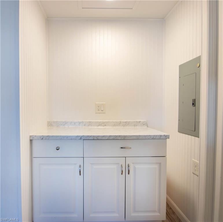 CARRIAGE VILLAGE - Residential