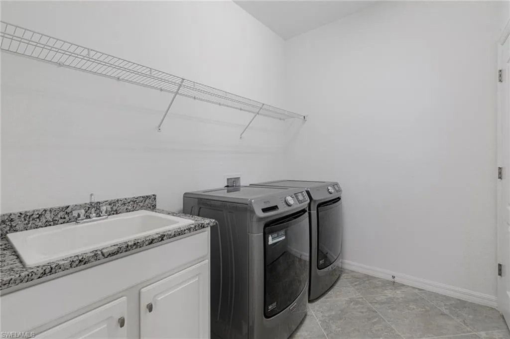 Naples, Florida 34113, United States, 2 Bedrooms Bedrooms, ,2 BathroomsBathrooms,Residential,Active,30887