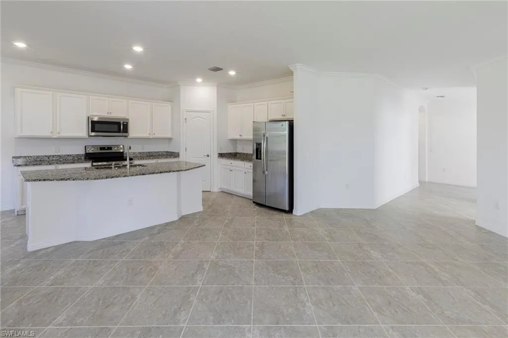 Naples, Florida 34113, United States, 2 Bedrooms Bedrooms, ,2 BathroomsBathrooms,Residential,Active,30887