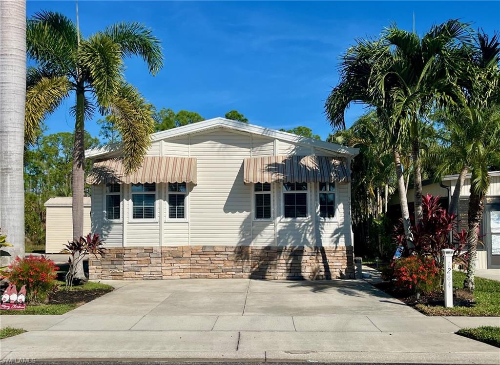 SILVER LAKES - Residential